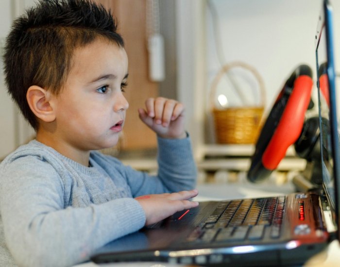 Coding Activities for Kids at Home (Without Pressure) | KidsCodeBD